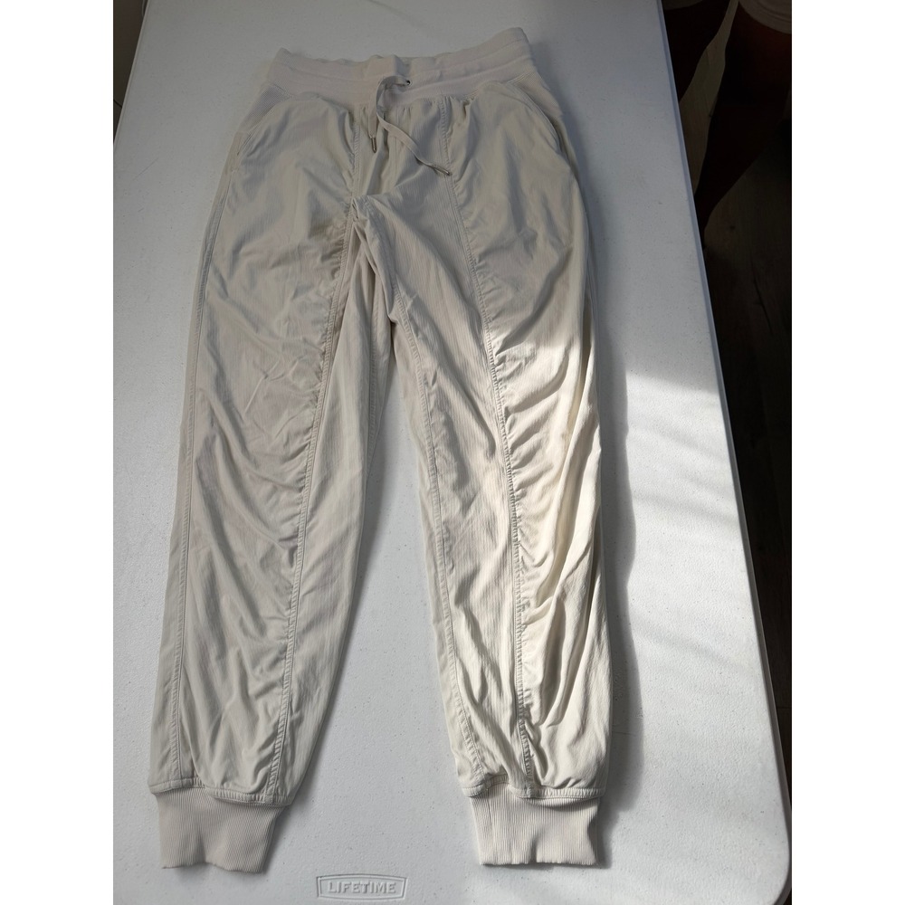 Lululemon Beyond the Studio Jogger Bone Ivory Ruched Activewear Pants Womens 6